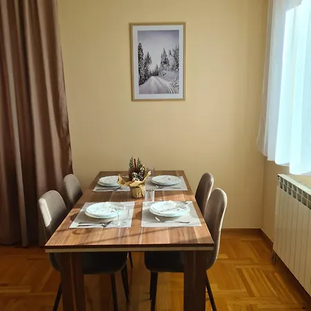 Velike Sume Apartment