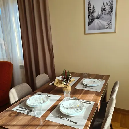 Velike Sume Apartment *