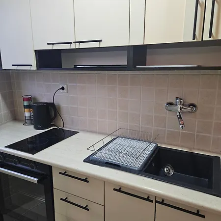 Velike Sume Apartment *