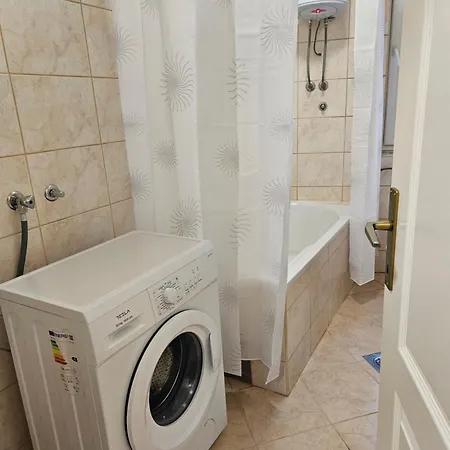 Velike Sume דירה פאלה