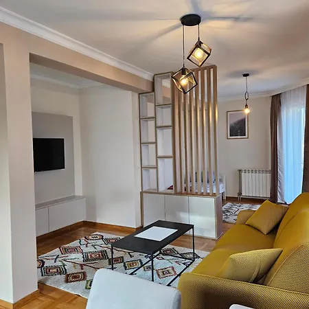 アパート Velike Sume